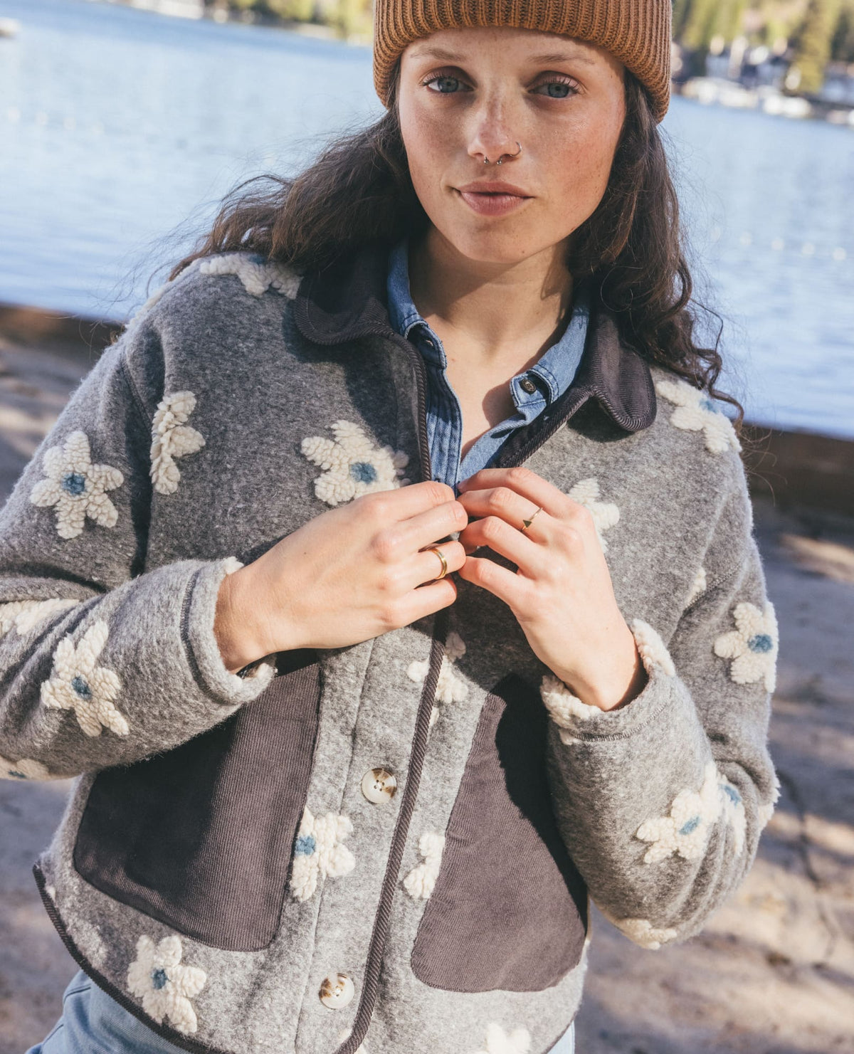 Women's Recycled Sherpa Jacket - Sustainable Warmth Heather Grey Pattern | Toad&Co Women