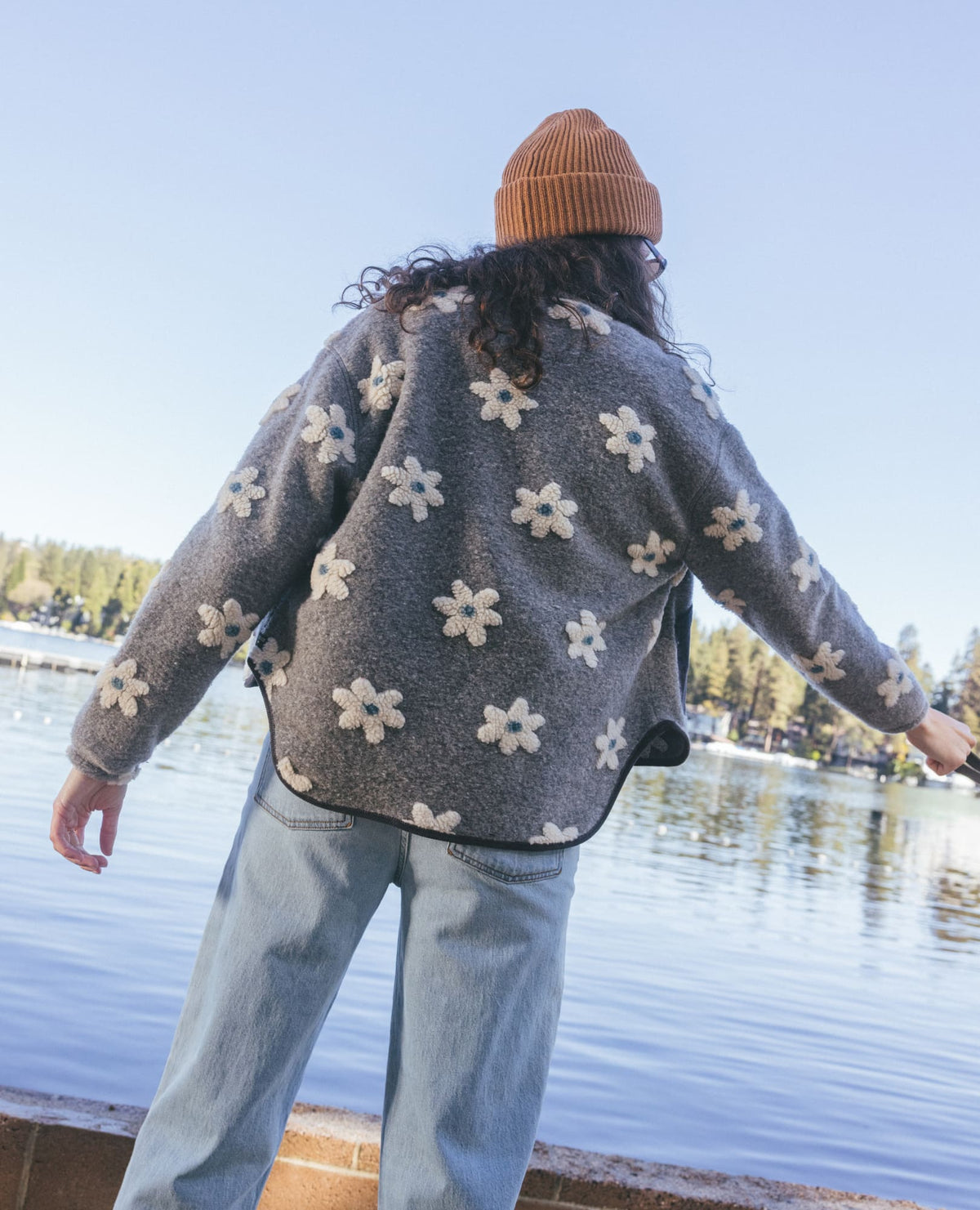 Women's Recycled Sherpa Jacket - Sustainable Warmth Heather Grey Pattern | Toad&Co Women