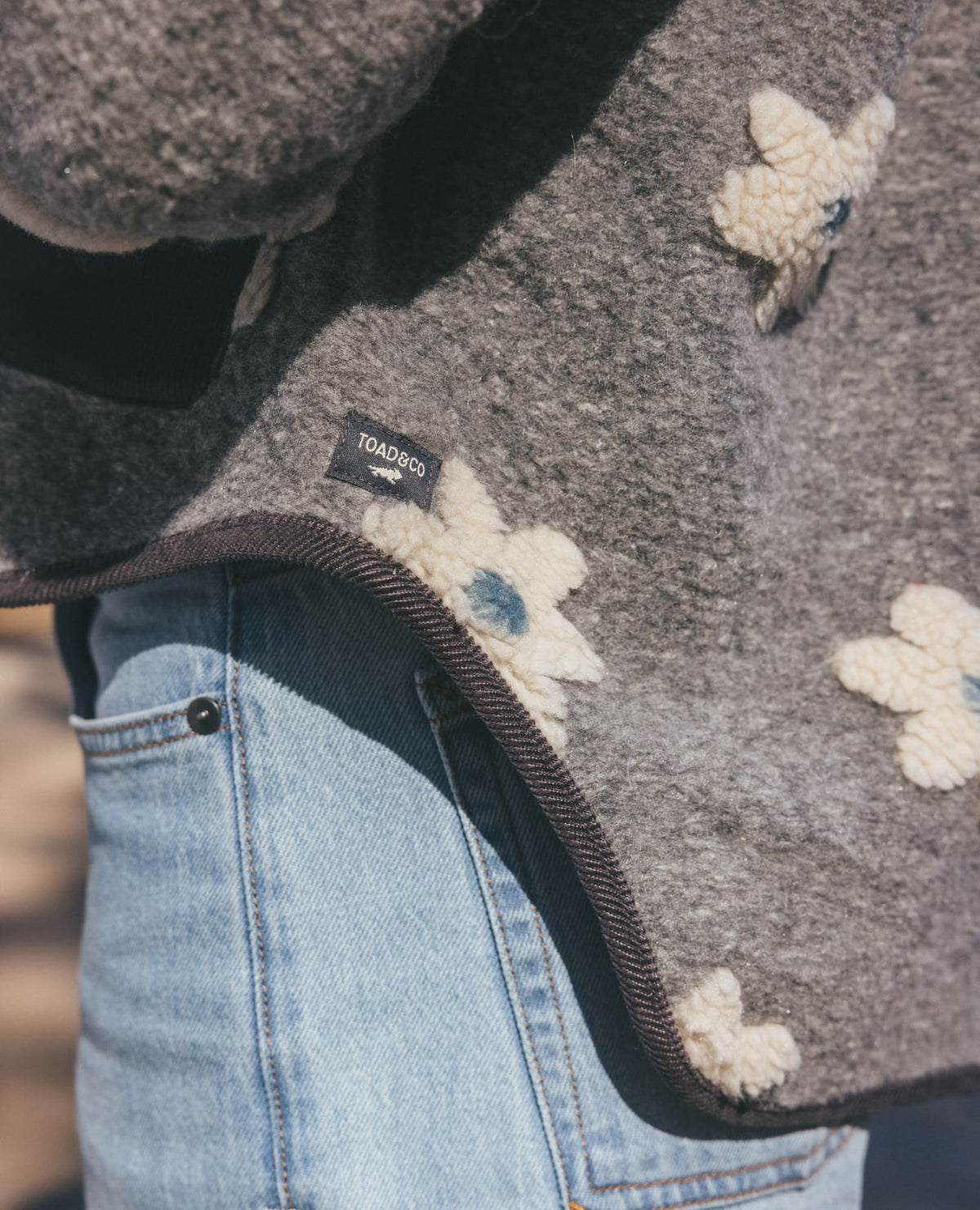 Women's Recycled Sherpa Jacket - Sustainable Warmth Heather Grey Pattern | Toad&Co Women