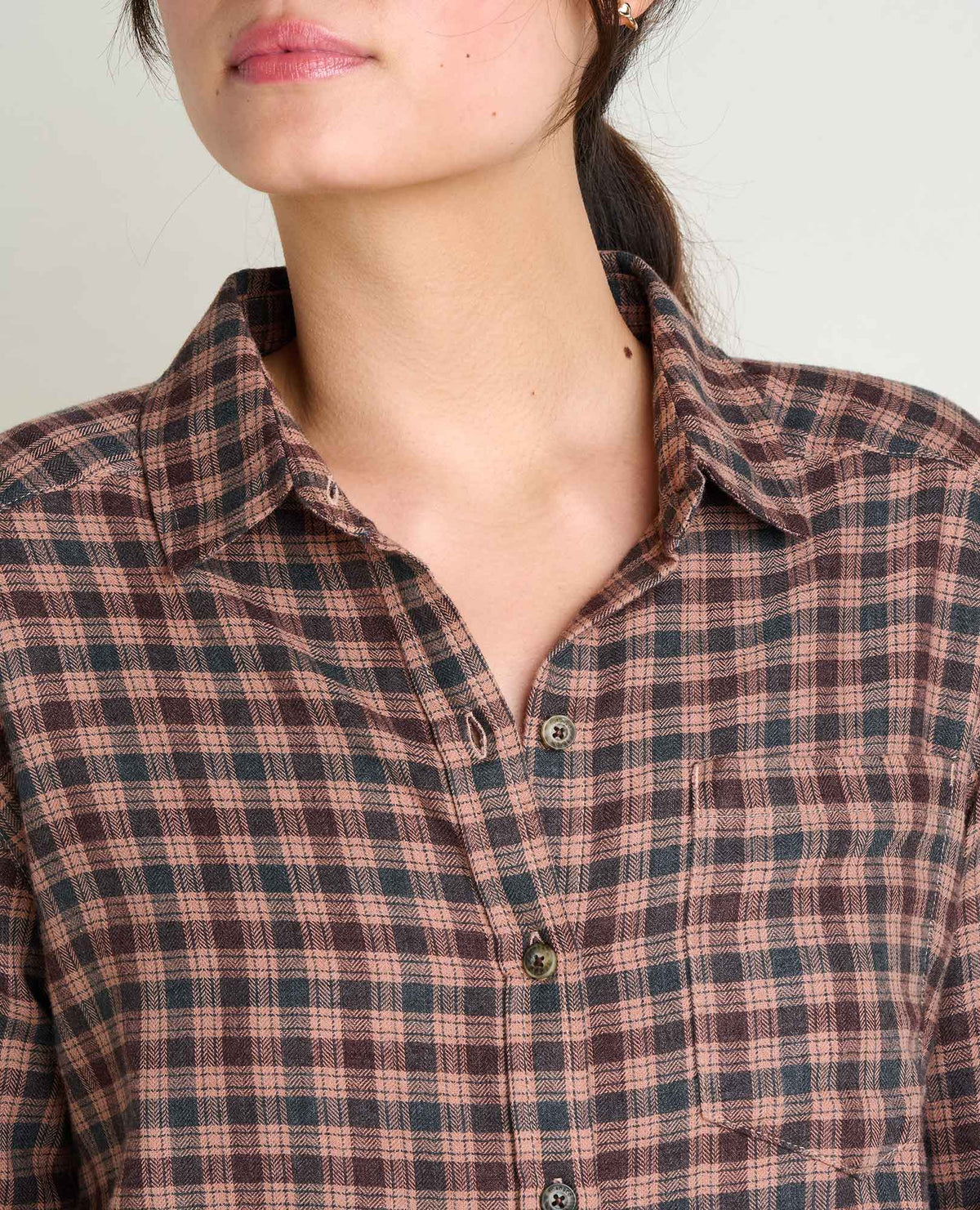 Re-Form Boxy Flannel Shirt Washed Black Pattern | Toad&Co Women