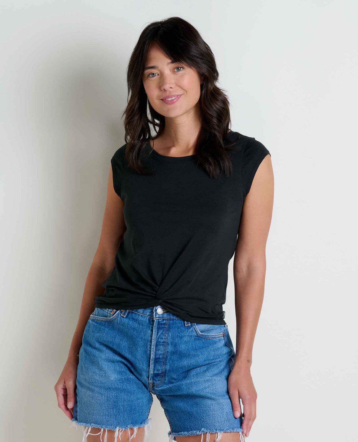 Women's Anza Short Sleeve Shirt - Organic Cotton Shirt by Toad&Co Black | Toad&Co Women