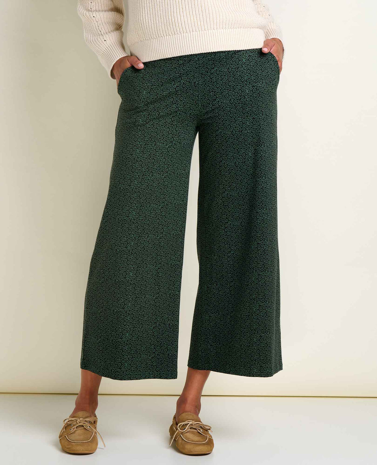 Chaka Wide Leg Pull On Lounge Pant - Versatile & Cozy Cilantro Ditsy Print | Toad&Co Women