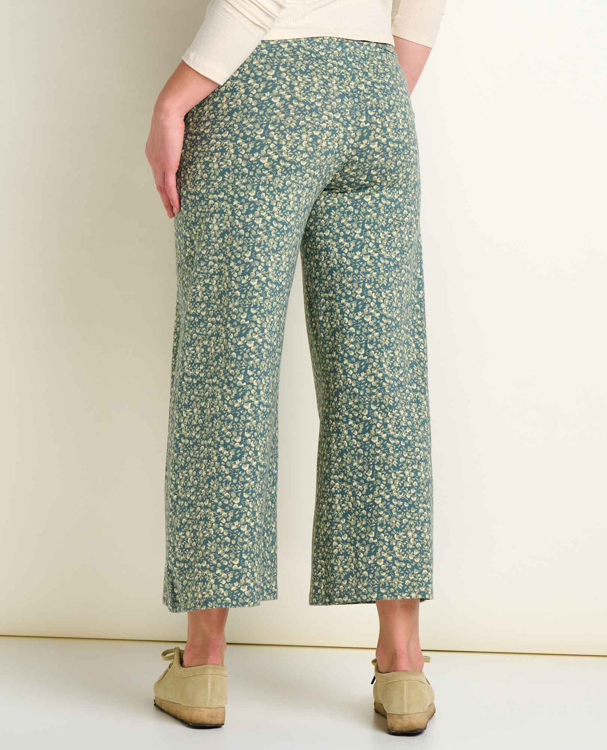 Chaka Wide Leg Pull On Lounge Pant - Versatile & Cozy Silver Pine Print | Toad&Co Women