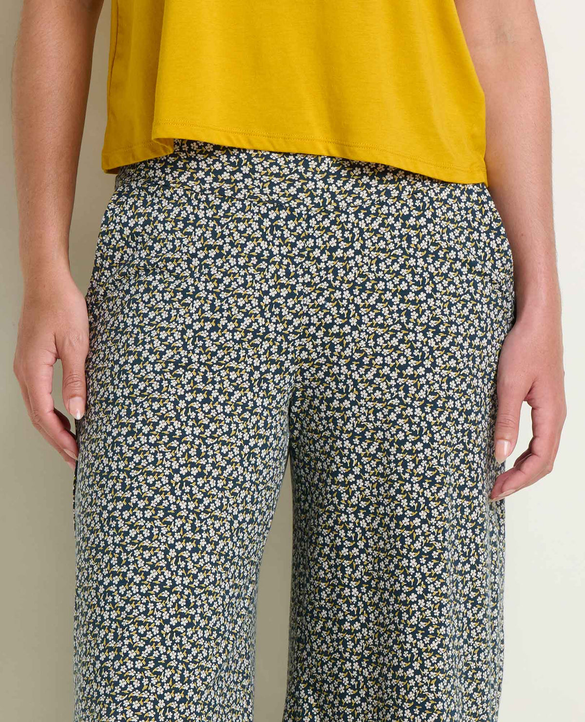 Chaka Wide Leg Pull On Lounge Pant - Versatile & Cozy Midnight Print | Toad&Co Women