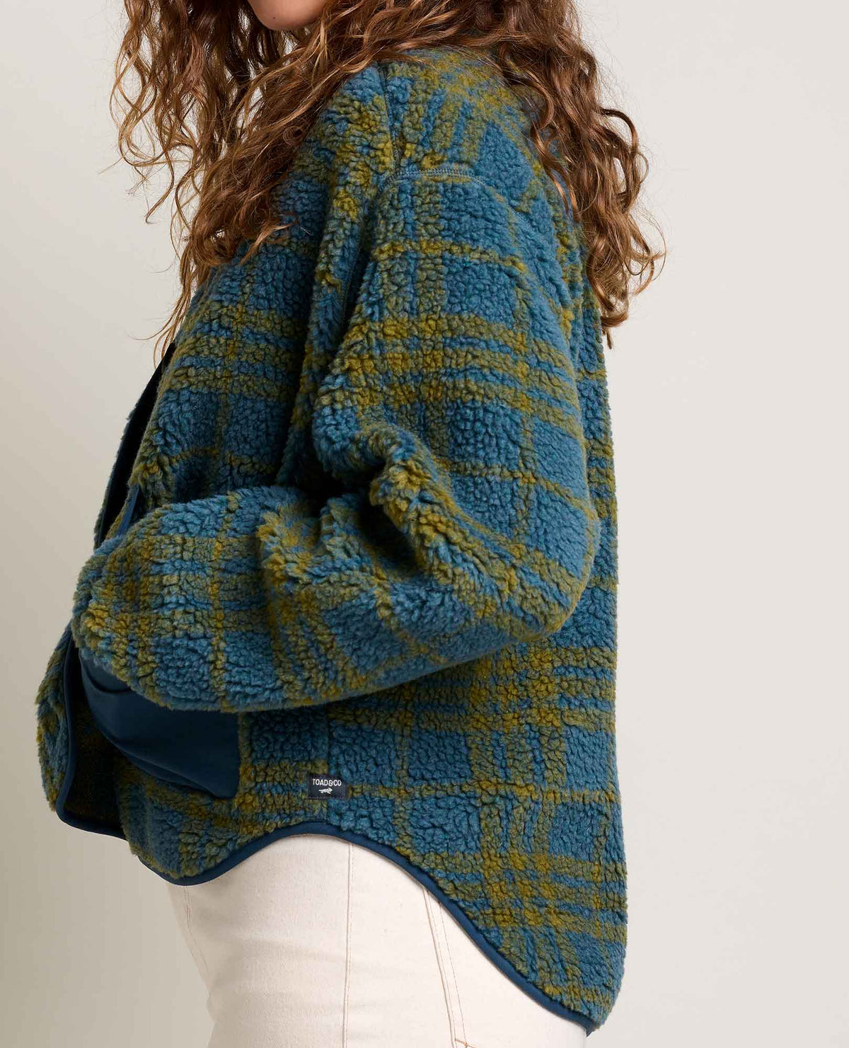 Women's Recycled Sherpa Jacket - Sustainable Warmth Ink Plaid | Toad&Co Women