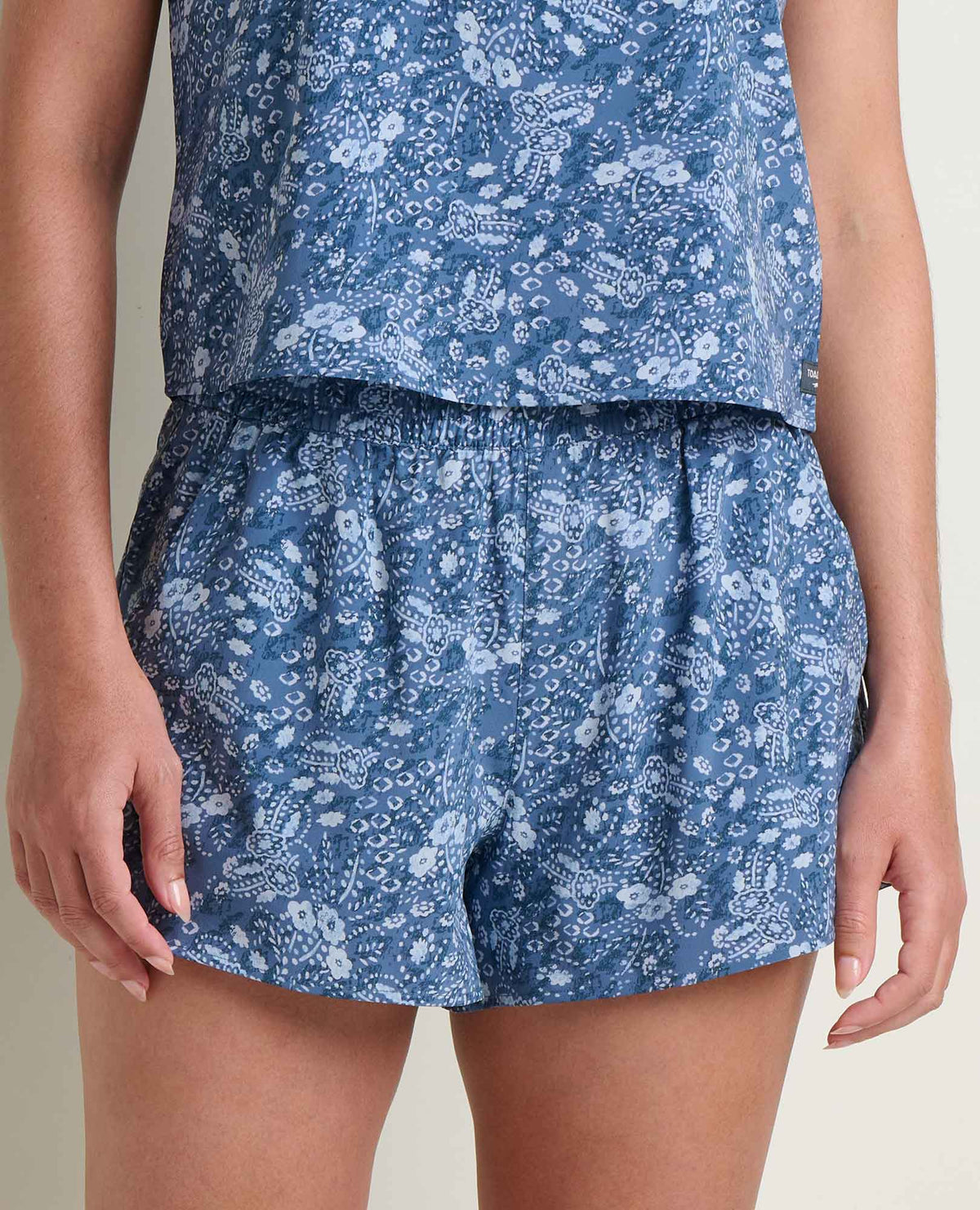 Sunkissed Pull-On Short - High-Rise Quick-Dry Women's Travel Shorts  | Toad&Co Women