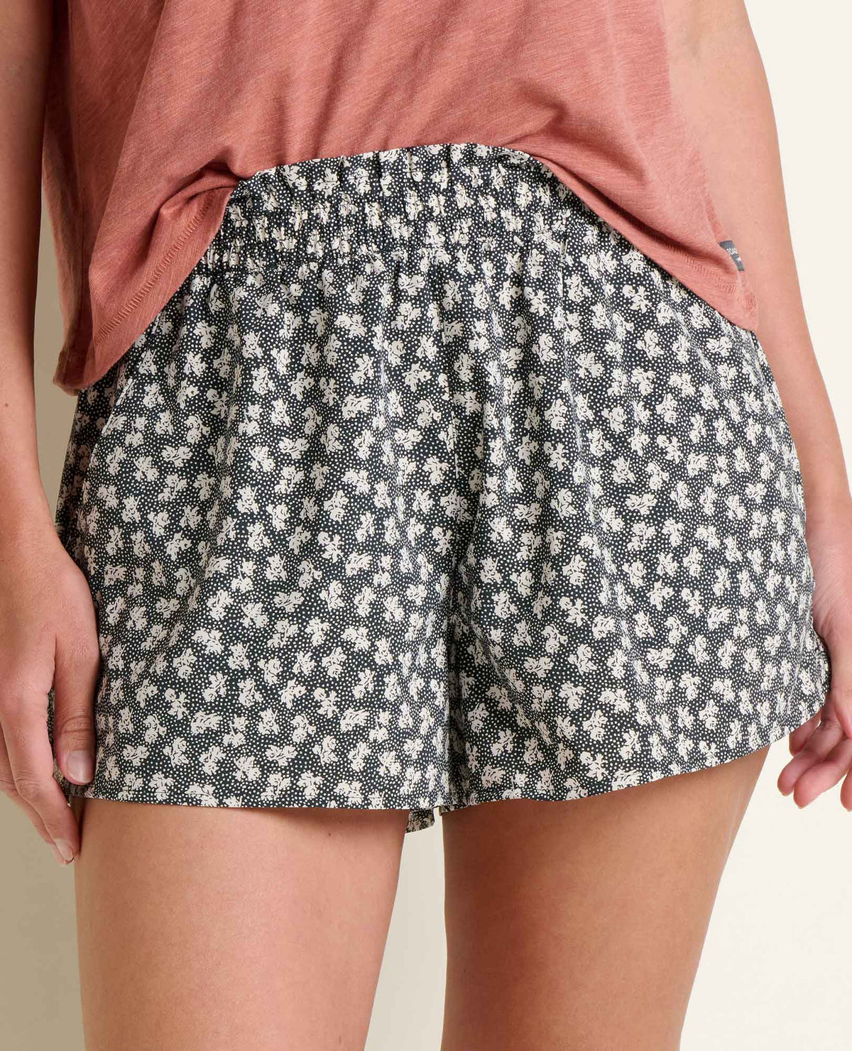 Sunkissed Pull-On Short - High-Rise Quick-Dry Women's Travel Shorts  | Toad&Co Women
