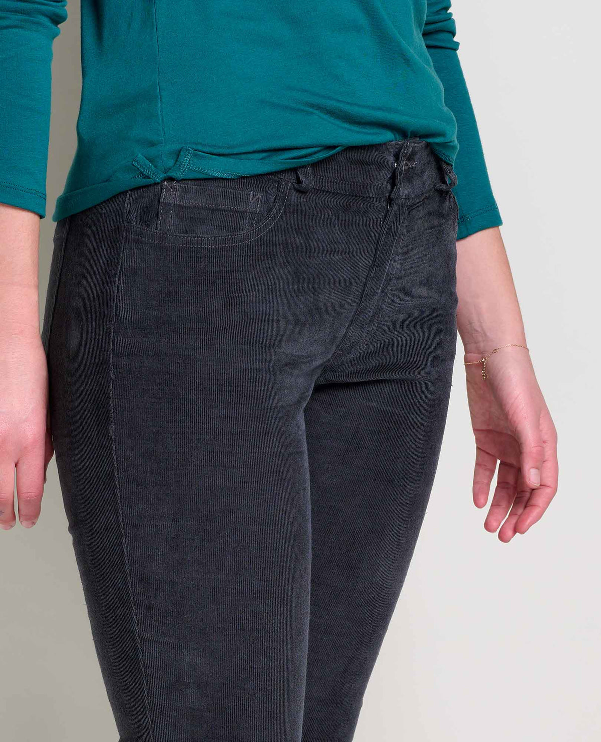 Karuna Corduroy 5 Pocket Skinny Pant - by Toad&Co  | Toad&Co Women