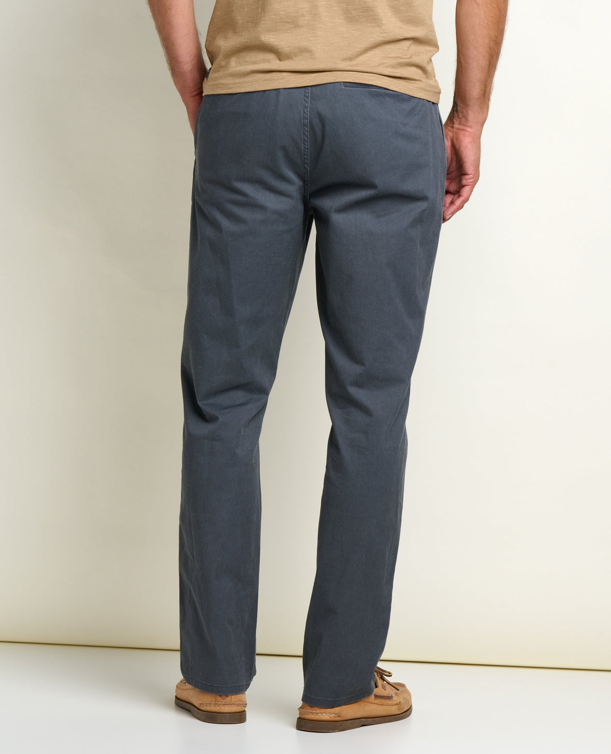 Mission Ridge Slim Chino - Moisture-Wicking Organic Cotton Slim Pant Iron | Toad&Co Men