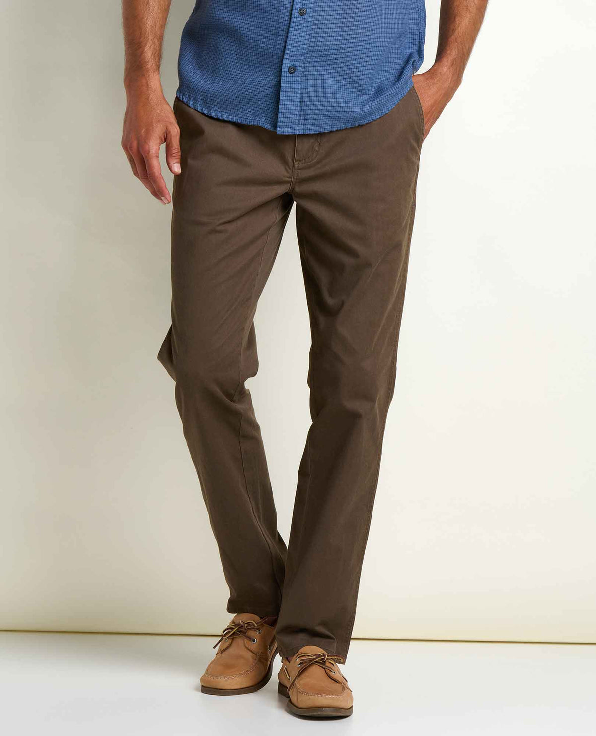 Mission Ridge Slim Chino - Moisture-Wicking Organic Cotton Slim Pant Jeep | Toad&Co Men