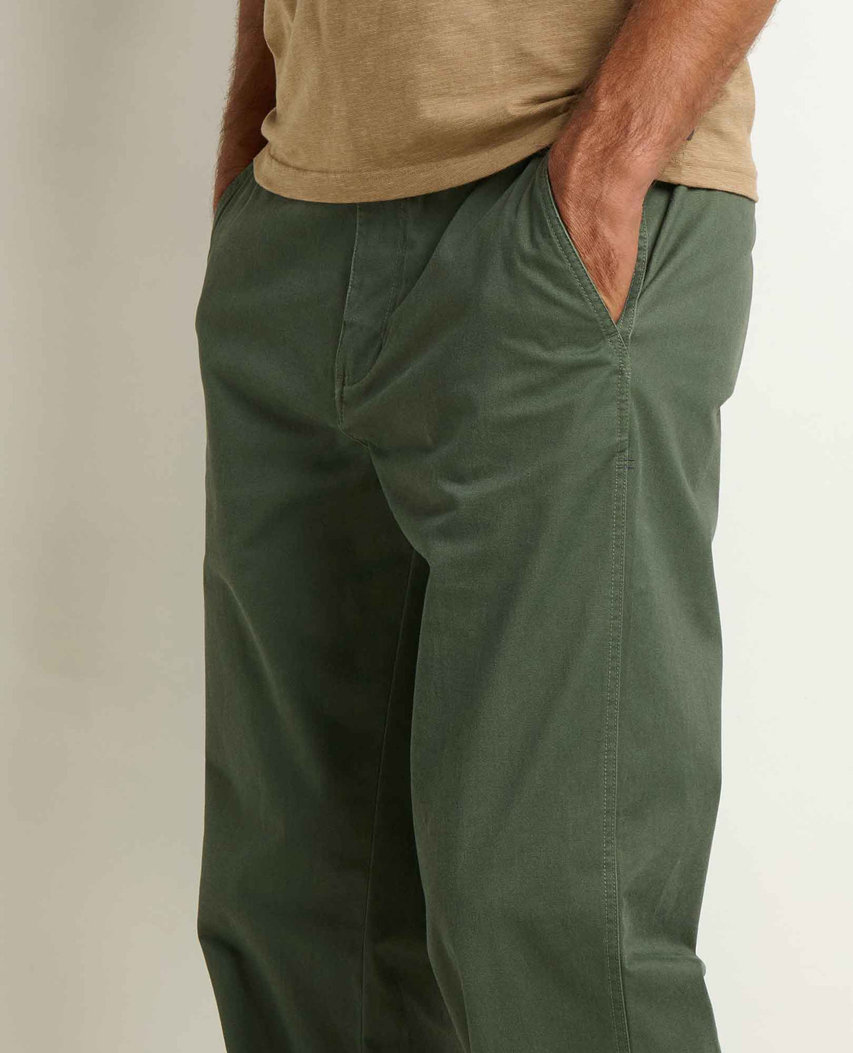 Mission Ridge Straight Chino - Moisture-Wicking Organic Cotton Chino Beetle | Toad&Co Men