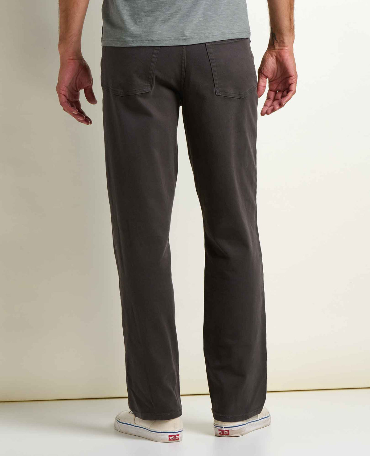 Men's Tamarack Straight Jean - Organic Cotton Stretch Straight Jean Carbon | Toad&Co Men