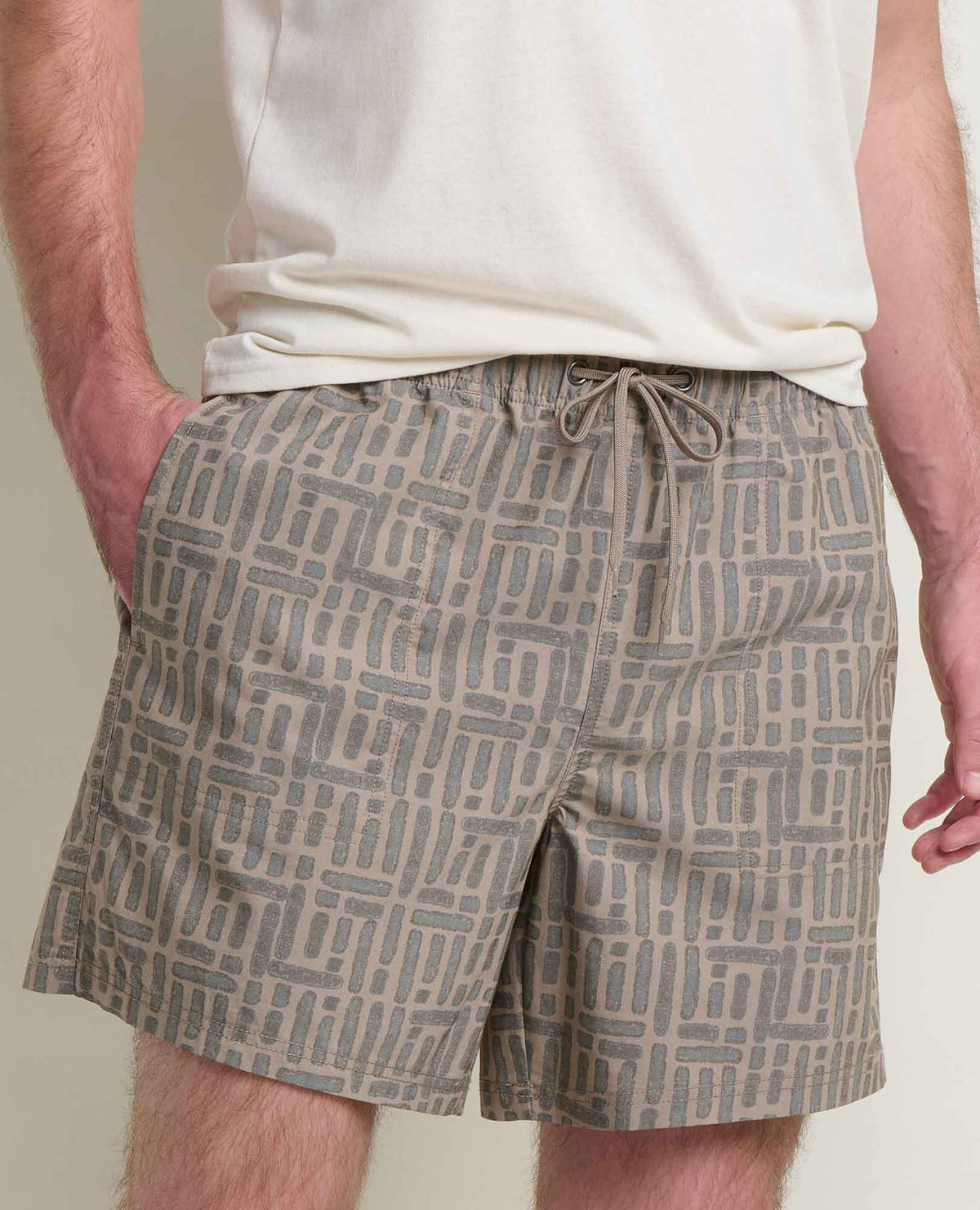 Men's Boundless Pull-On Short - Organic Cotton Stretch Adventure Short  | Toad&Co Men