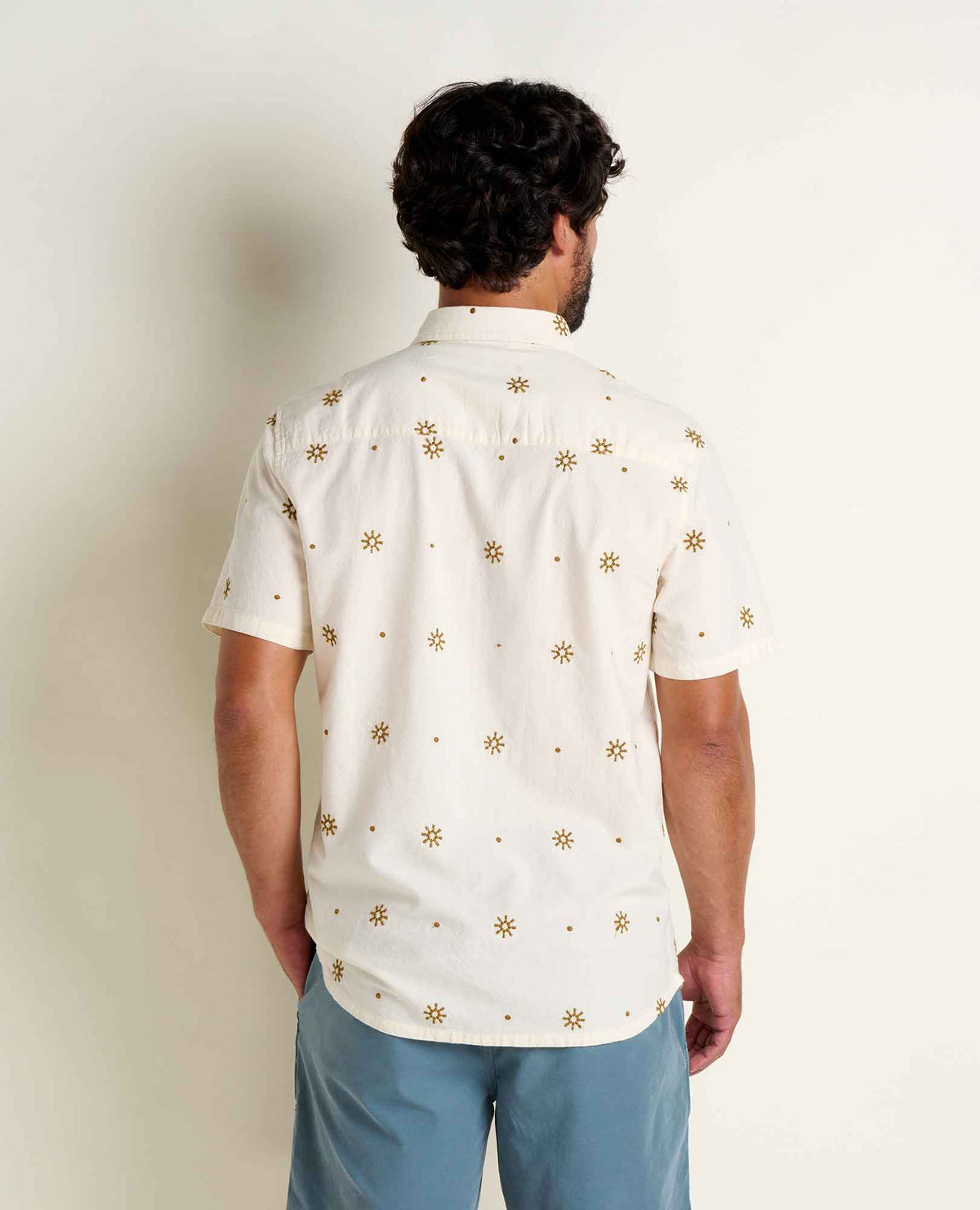 Airscape Embroidered Shirt - Organic Cotton Tropical Shirt for Men  | Toad&Co Men