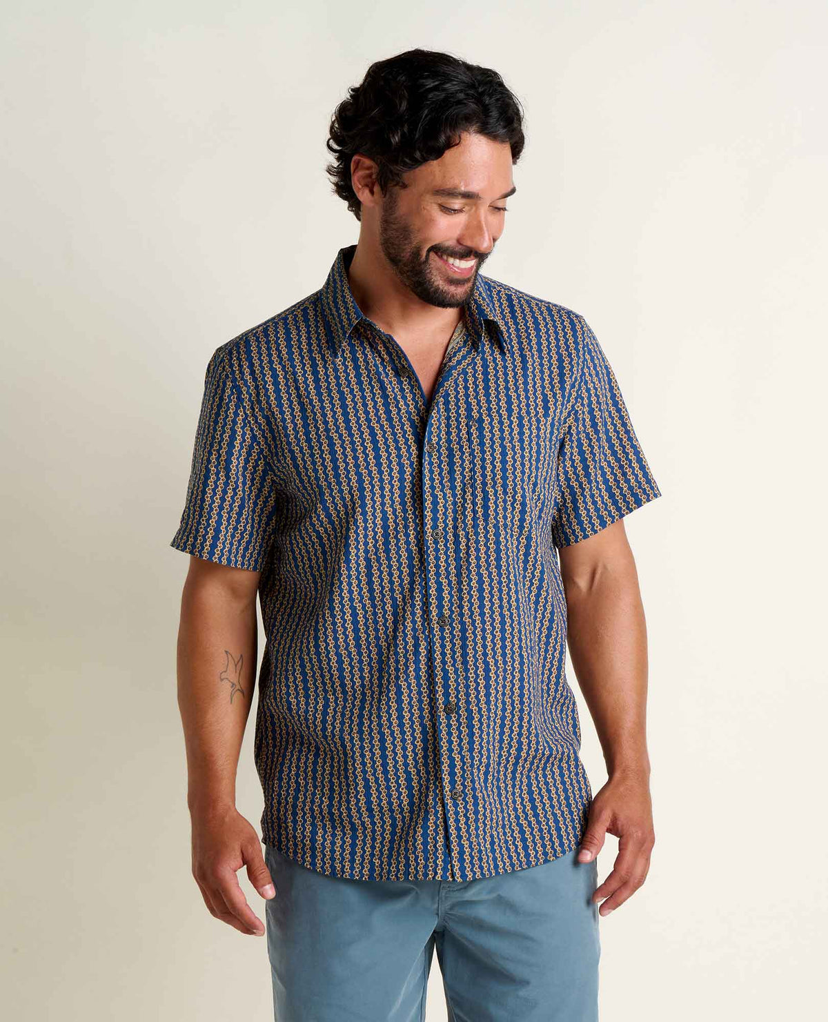Men's Fletcher Shirt - Organic Cotton Stretch Seersucker Shirt  | Toad&Co Men